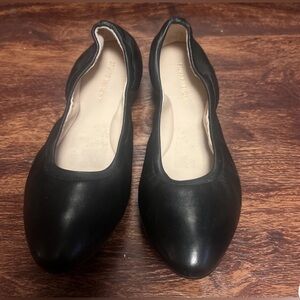 Stewart Weitzman Black Leather Ballet Flats 7 B